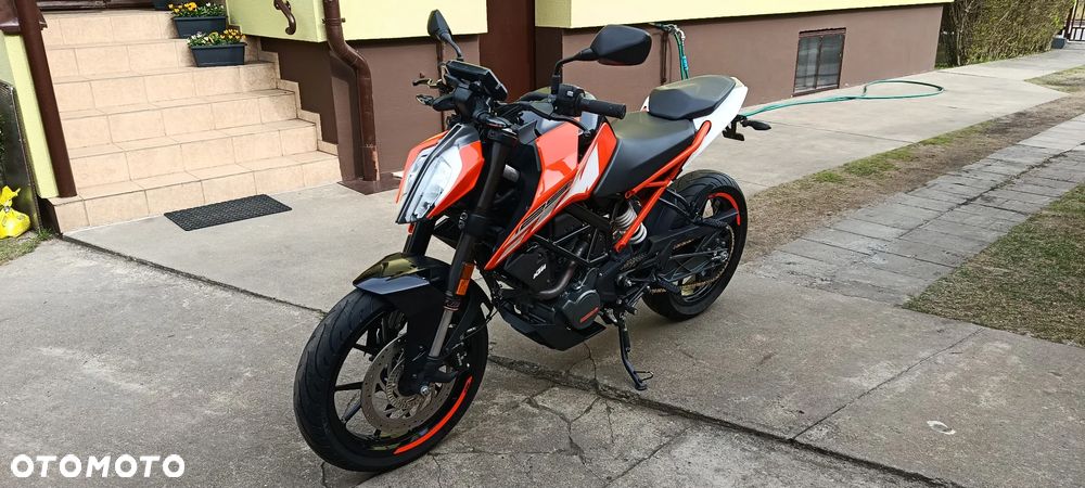 KTM Duke - 4