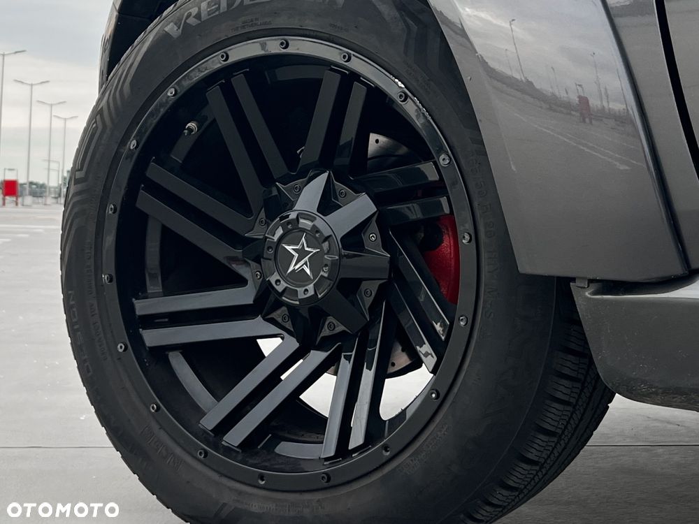 Dodge Durango - 12
