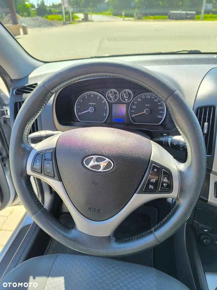 Hyundai i30 1.6 blue Comfort - 16