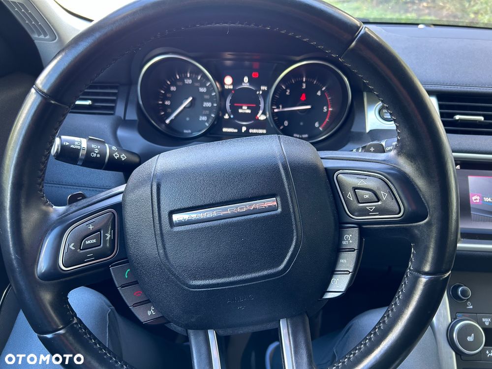 Land Rover Range Rover Evoque - 17