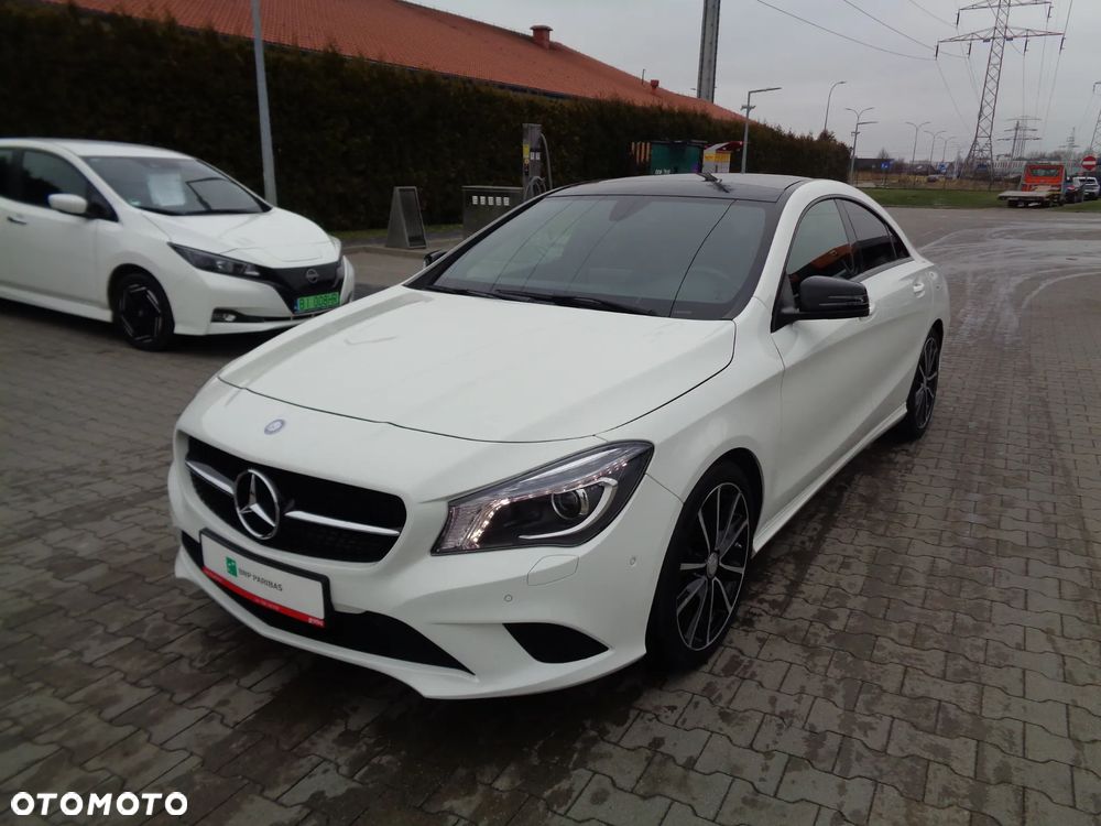 Mercedes-Benz CLA 180 Urban - 5