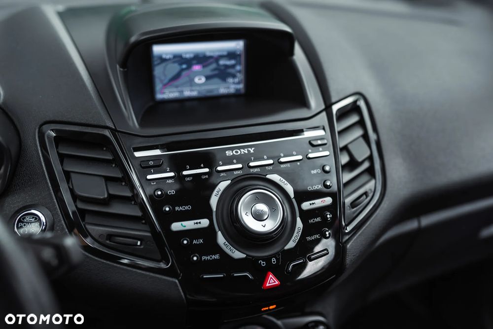 Ford Fiesta - 28