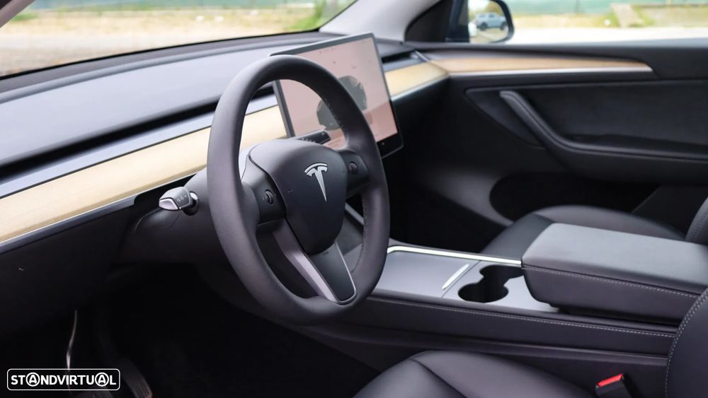 Tesla Model Y Tração Traseira - 6