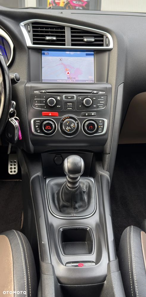 Citroën DS4 THP 200 Pure Pearl - 28