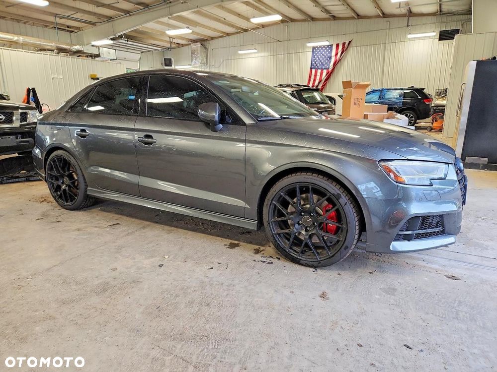Audi S3 S tronic - 5