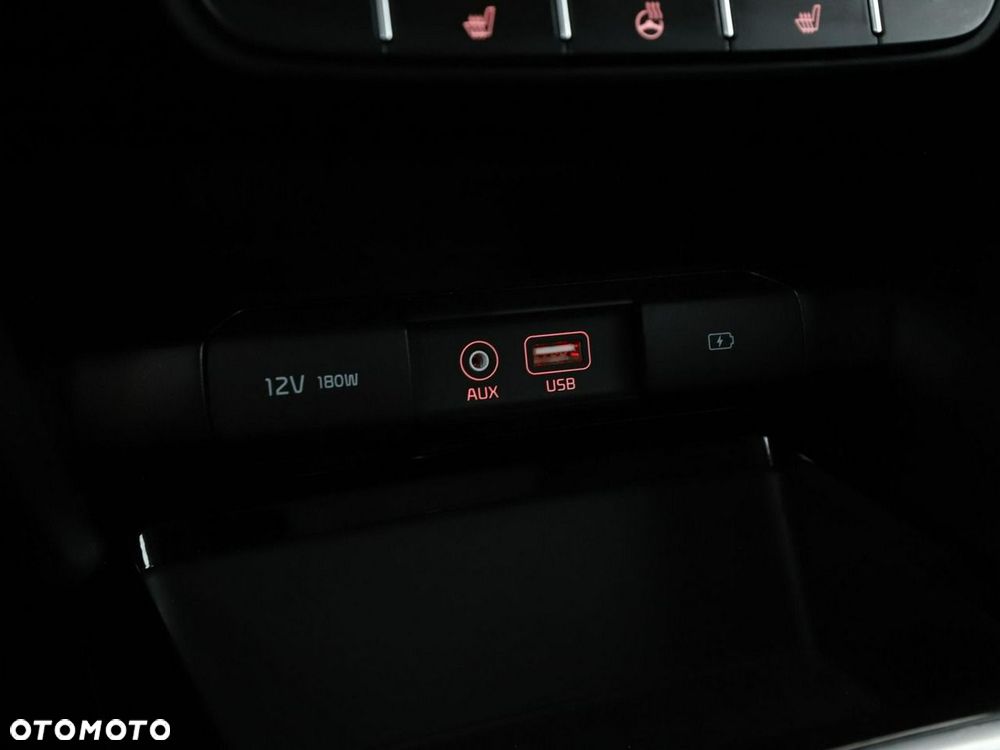 Kia Ceed 1.4 T-GDI OPF Vision - 29