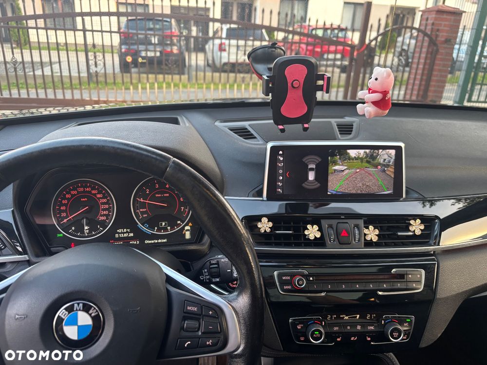 BMW X1 - 10