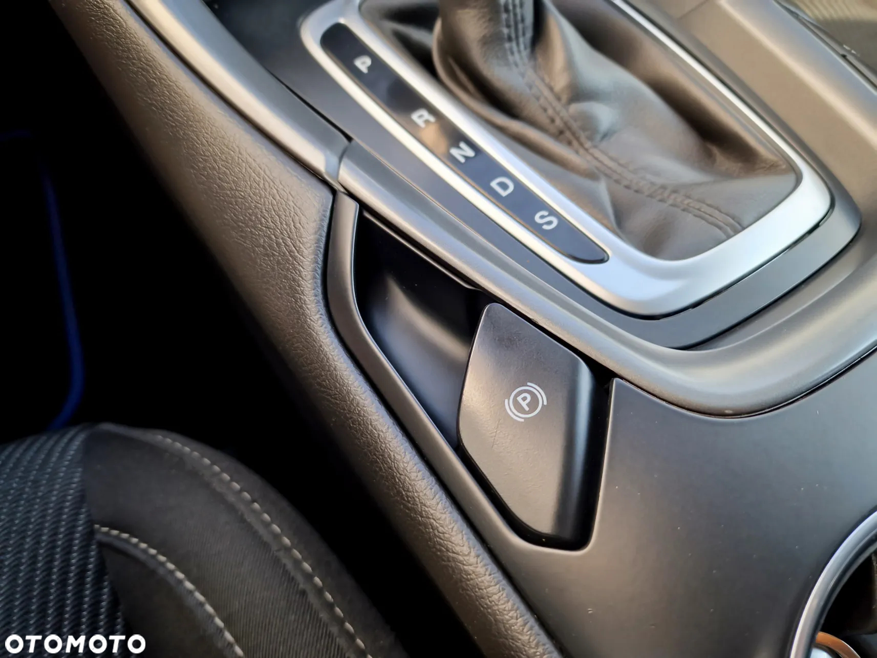Ford Mondeo 2.0 TDCi Titanium PowerShift - 14