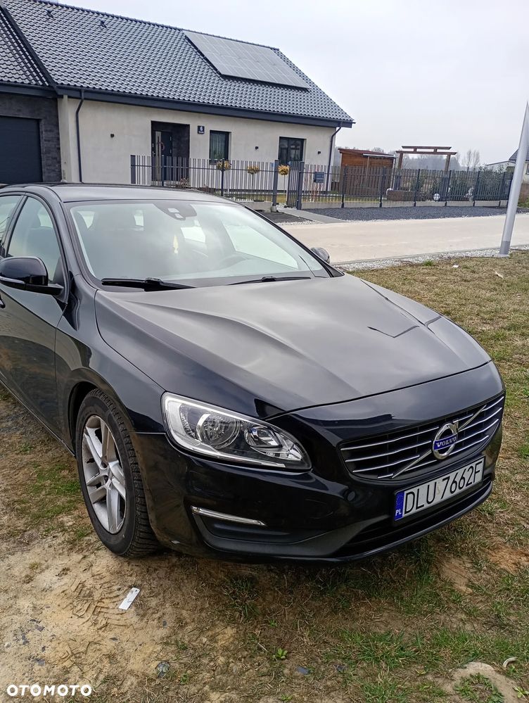 Volvo V60 D4 Geartronic - 1