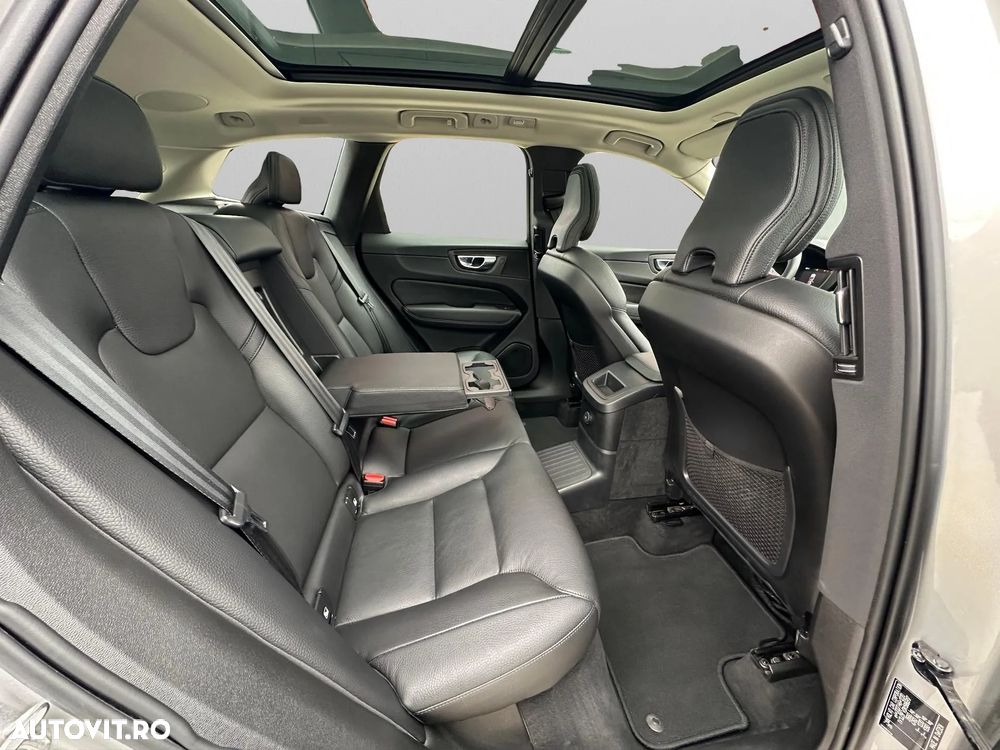 Volvo XC 60 Recharge T6 Twin Engine eAWD Inscription Expression - 16