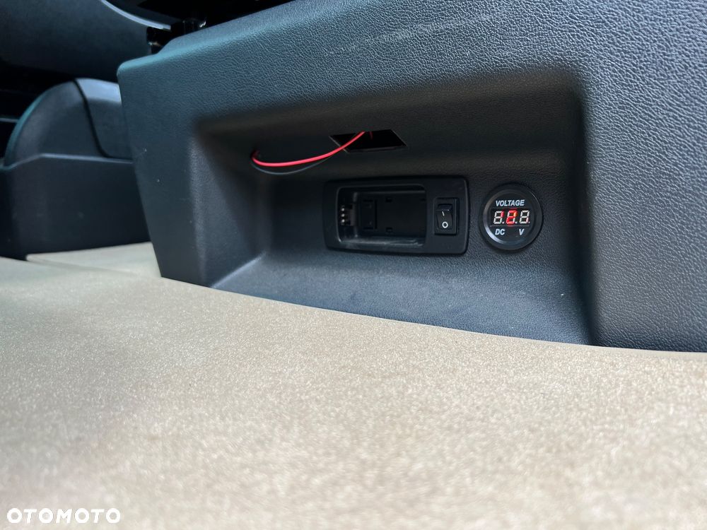 Volkswagen California - 37