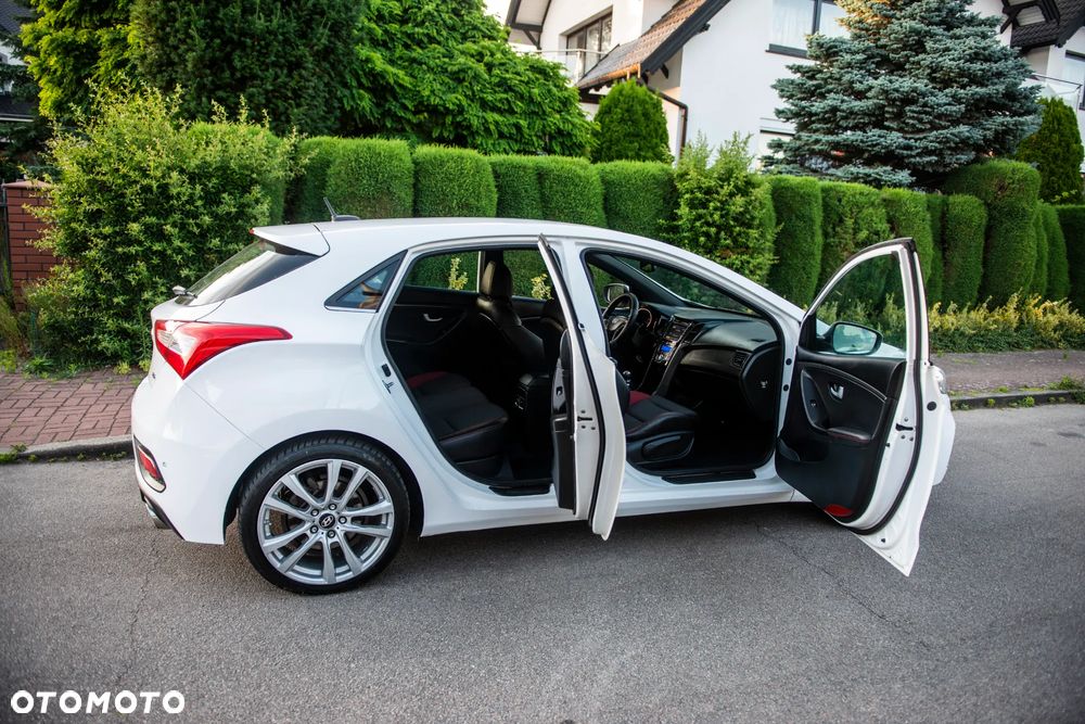 Hyundai i30 1.6 T GDI Turbo - 8