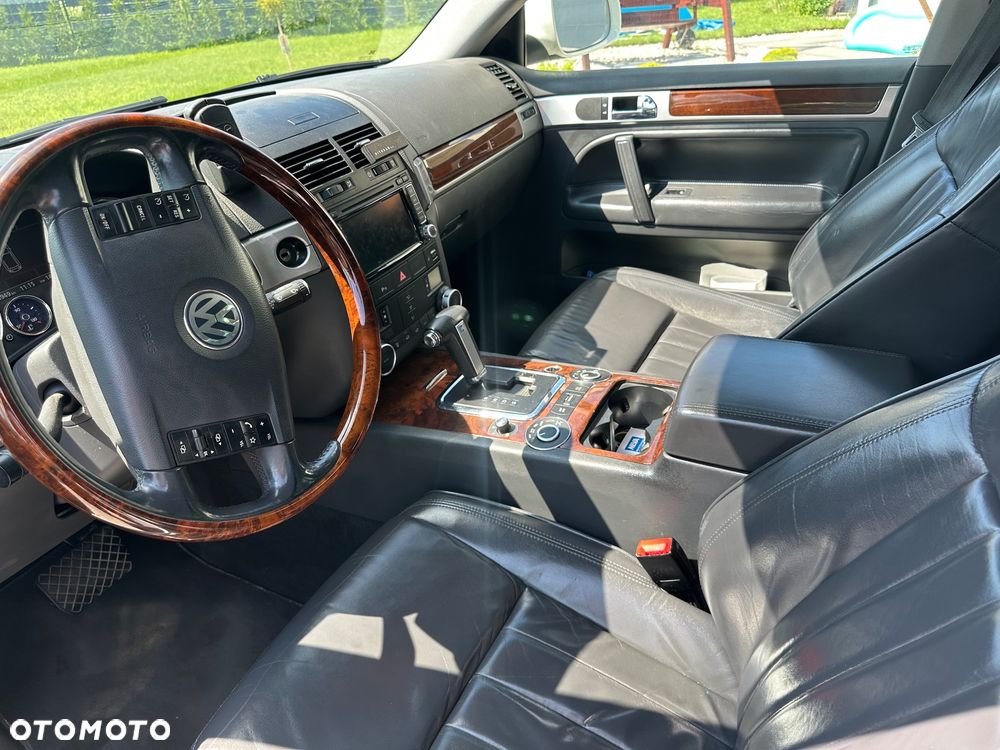 Volkswagen Touareg - 20