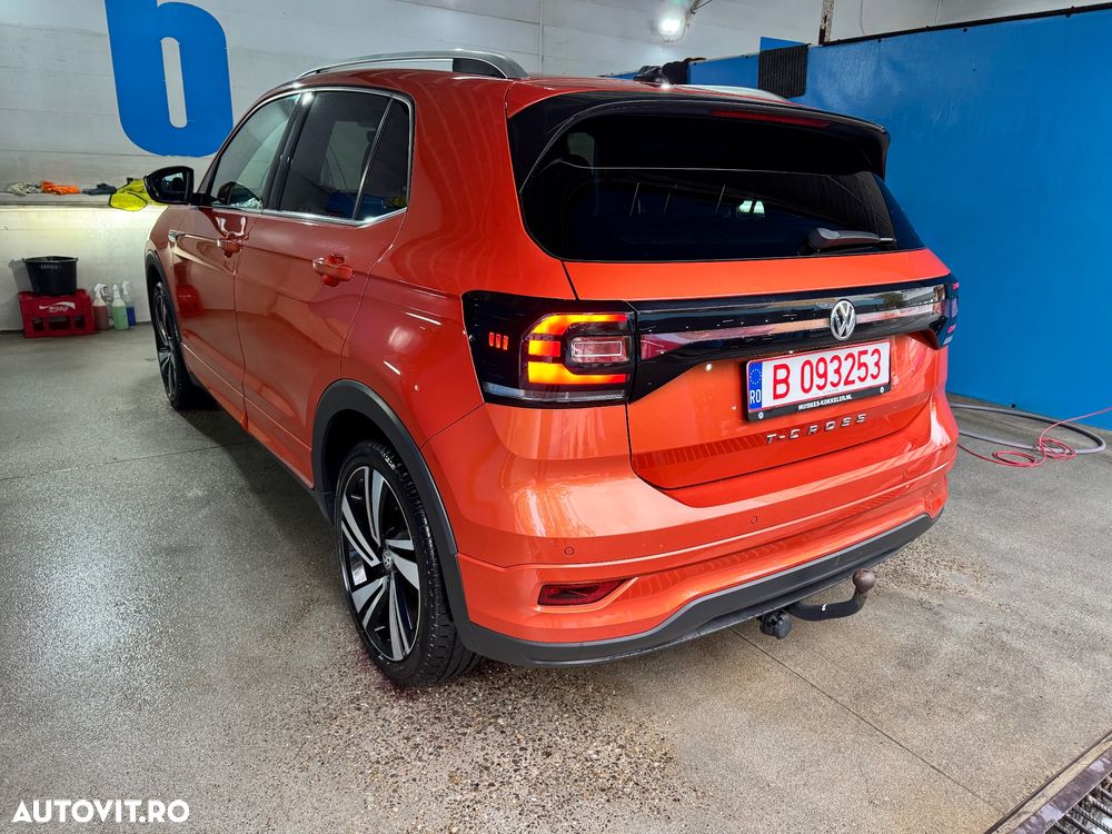 Volkswagen T-Cross 1.0 TSI DSG R-Line - 24