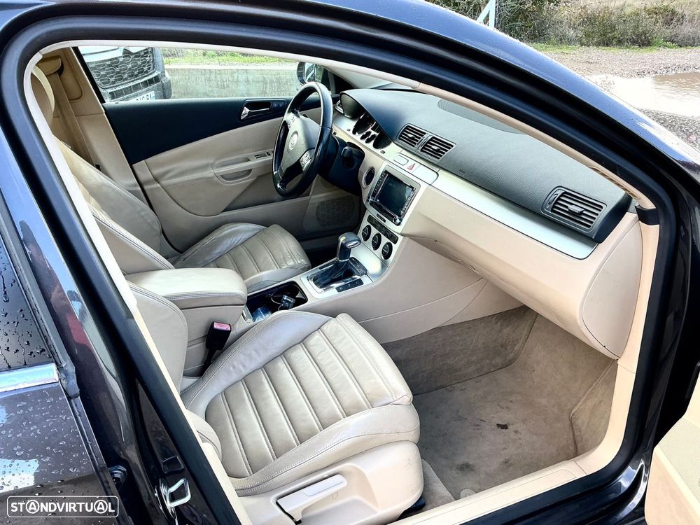 VW Passat 2.0 TDI Highline DSG - 2