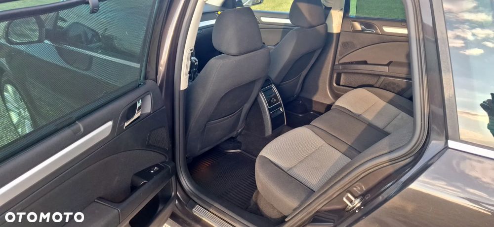 Skoda Superb 2.0 TDI Exclusive - 15