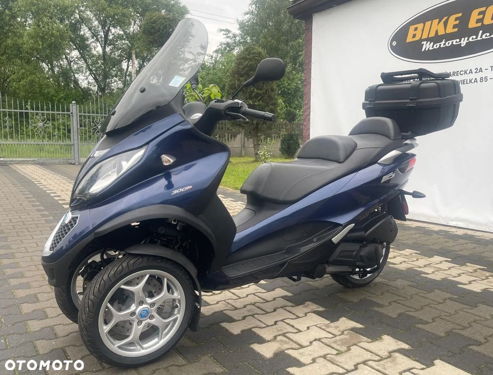 Piaggio MP-3 - 9