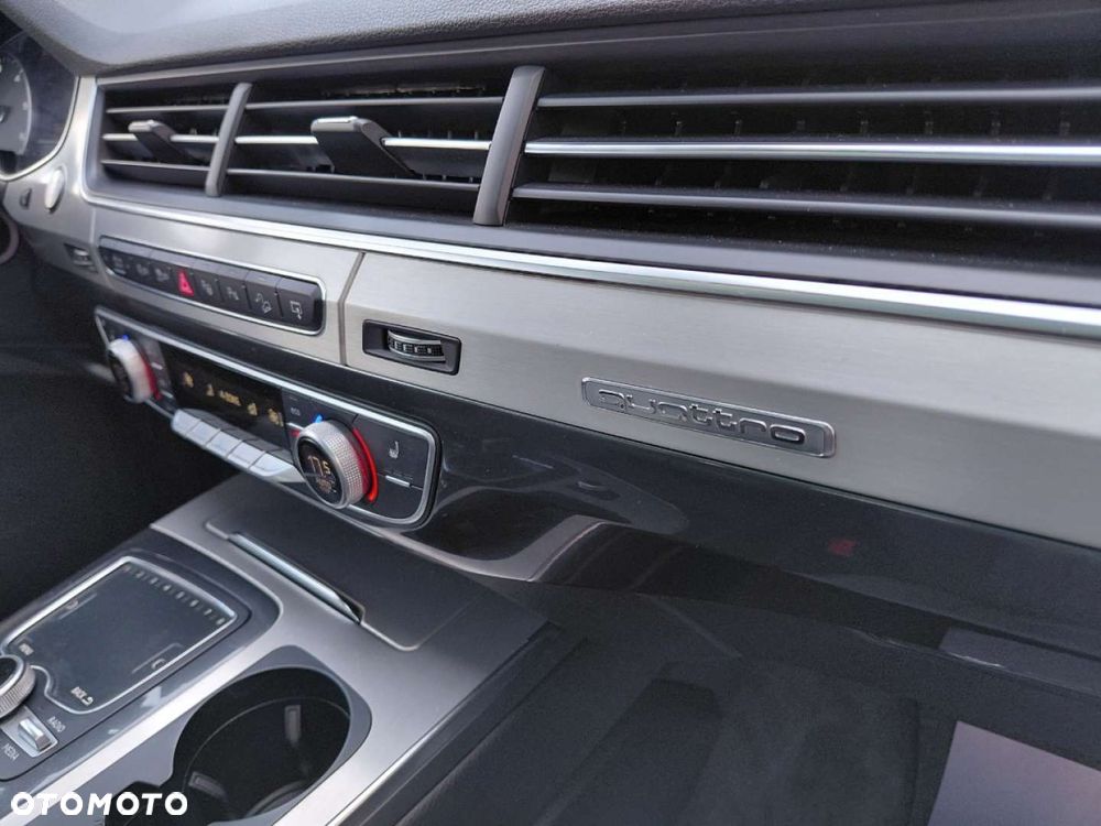 Audi Q7 - 18