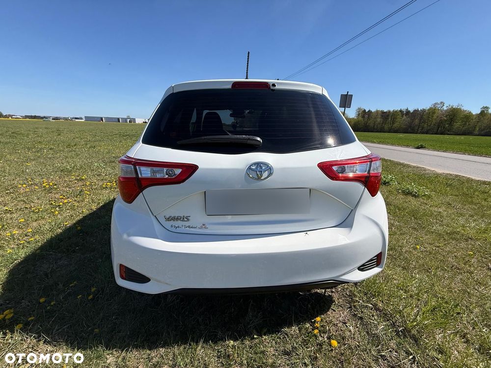Toyota Yaris - 2