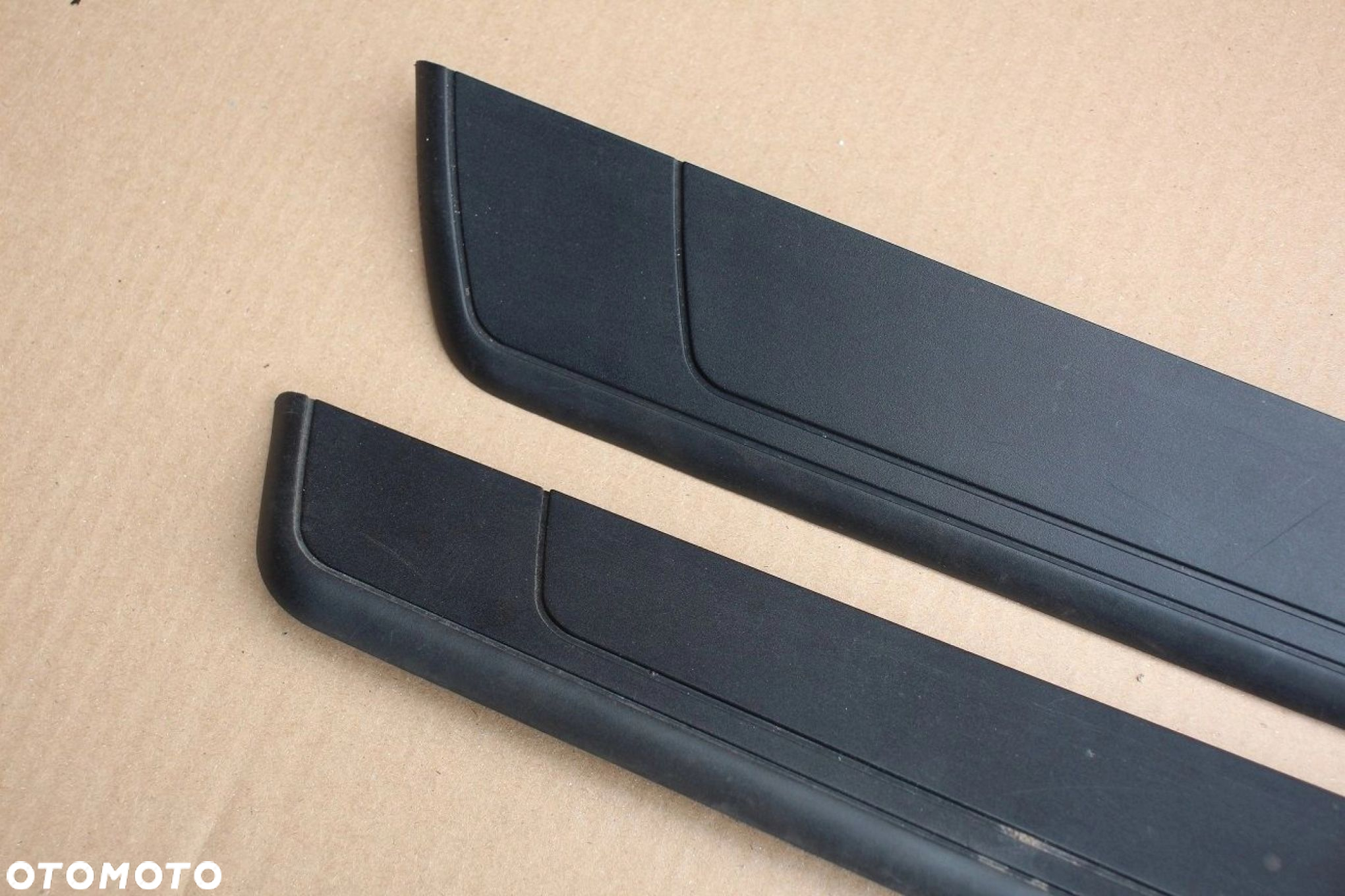 Listwy na progi progowe BMW e85 z4 oryginalne 7016653 7016654 czarne - 4