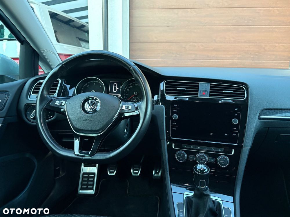 Volkswagen Golf Variant 1.6 TDI SCR United - 24