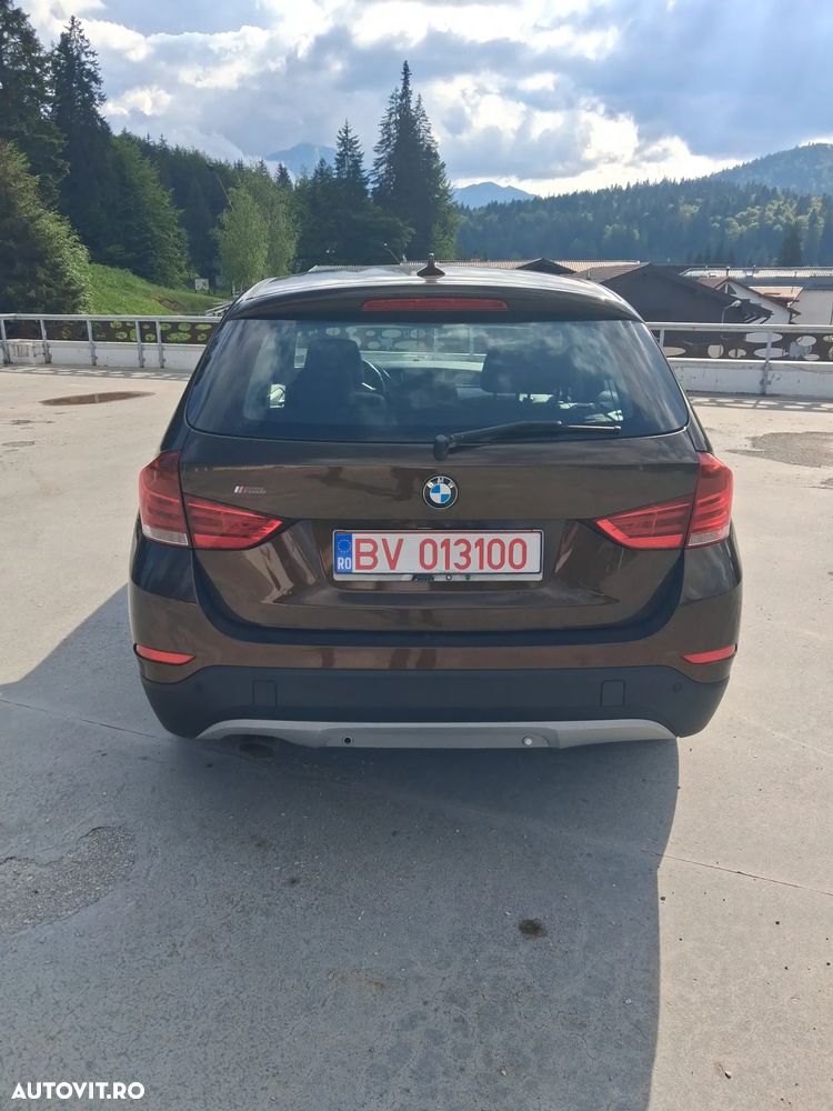 BMW X1 xDrive18d Sport Line - 14