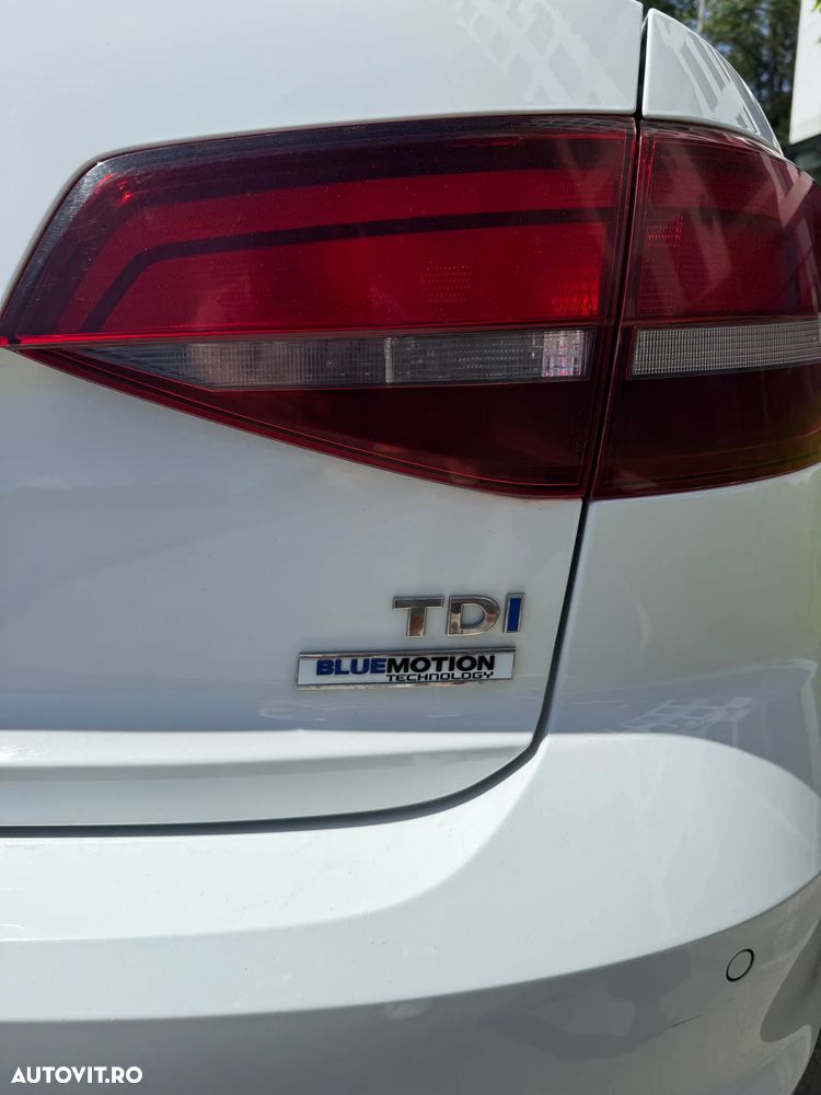 Volkswagen Jetta - 9