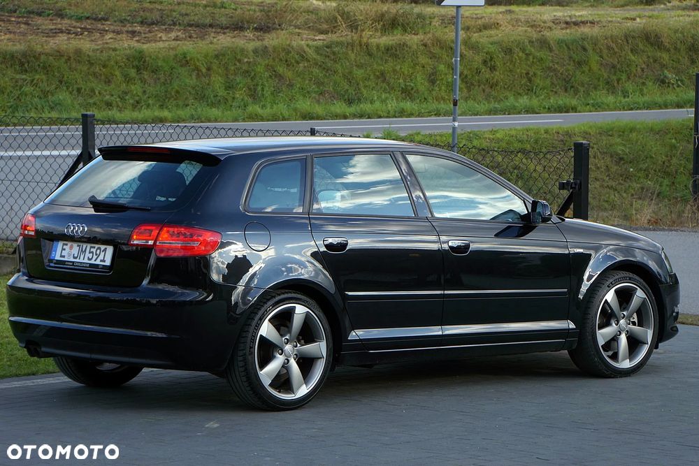 Audi A3 Sportback 2.0 TDI DPF S line Sportpaket plus - 8