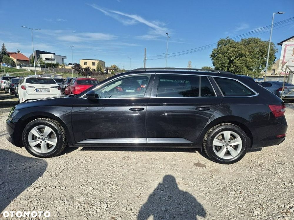 Skoda Superb 2.0 TDI 4x4 DSG Ambition - 17