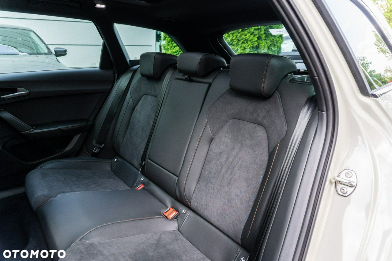 Cupra Leon Sportstourer - 24