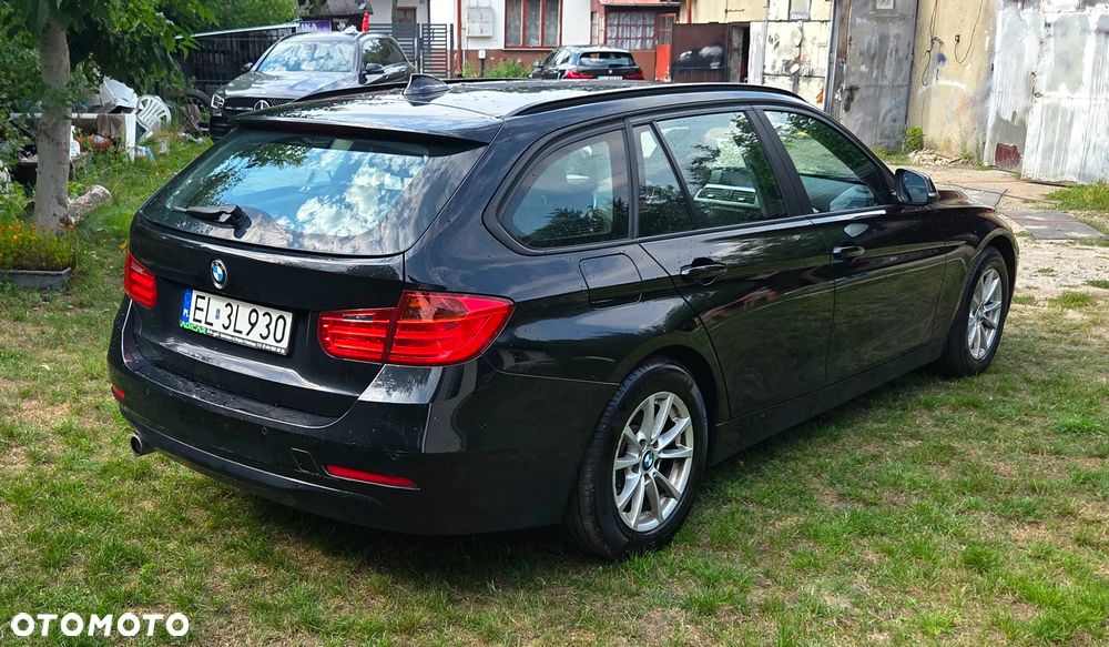 BMW Seria 3 320d xDrive - 3