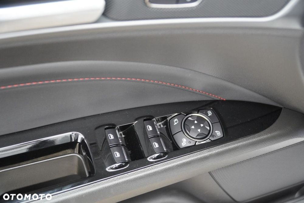 Ford Mondeo 1.5 EcoBoost ST-Line - 25