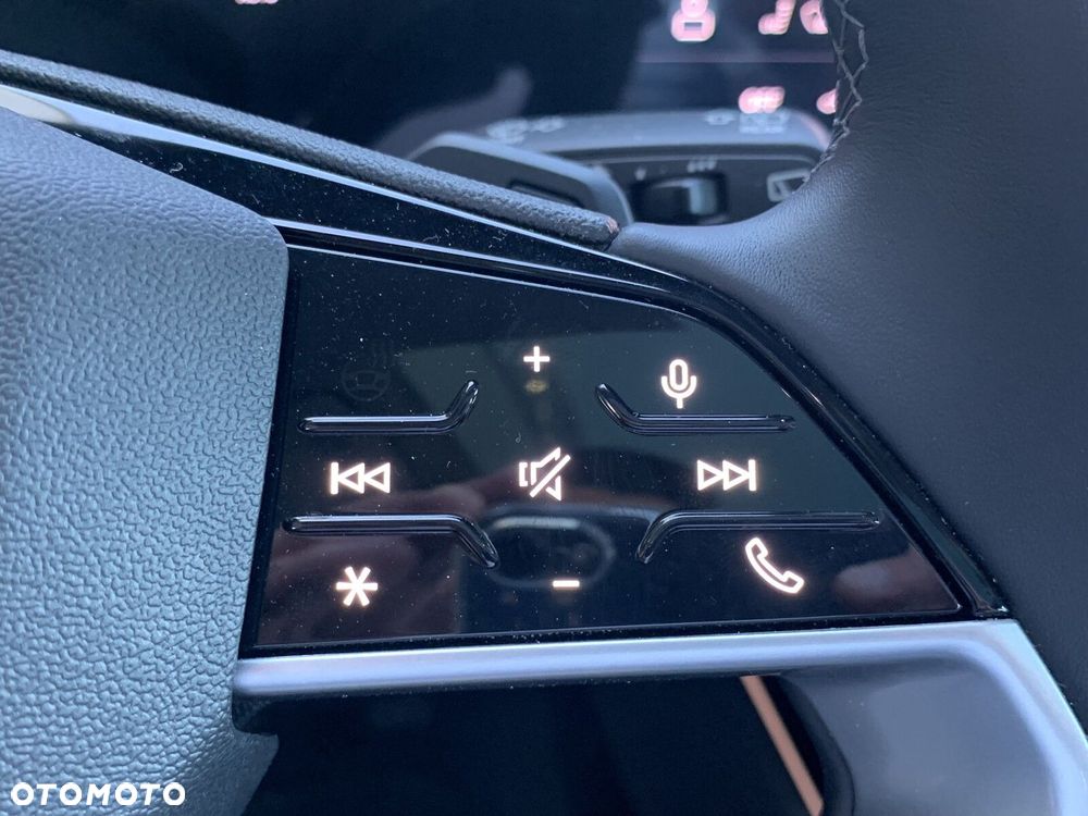 Audi A6 Avant TDI mHEV S tronic - 35
