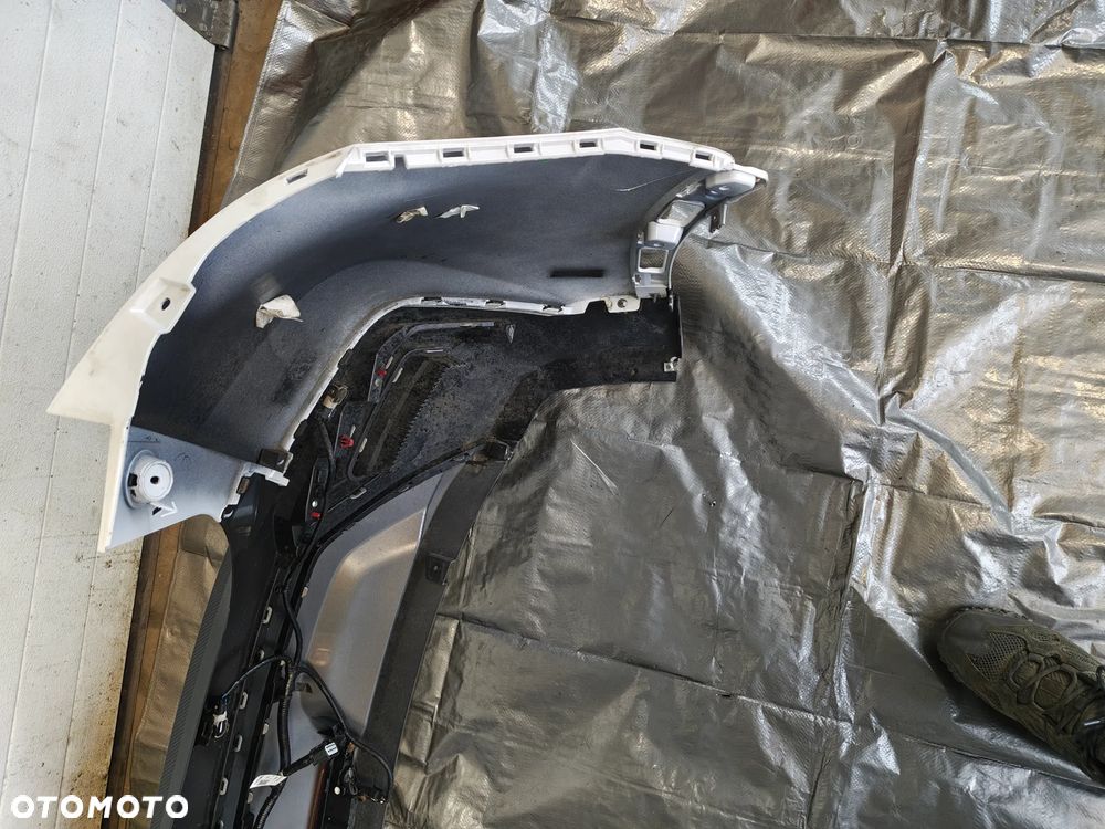 OMODA 5 V Chery zderzak tył biała perła kompletny 2025r - 8