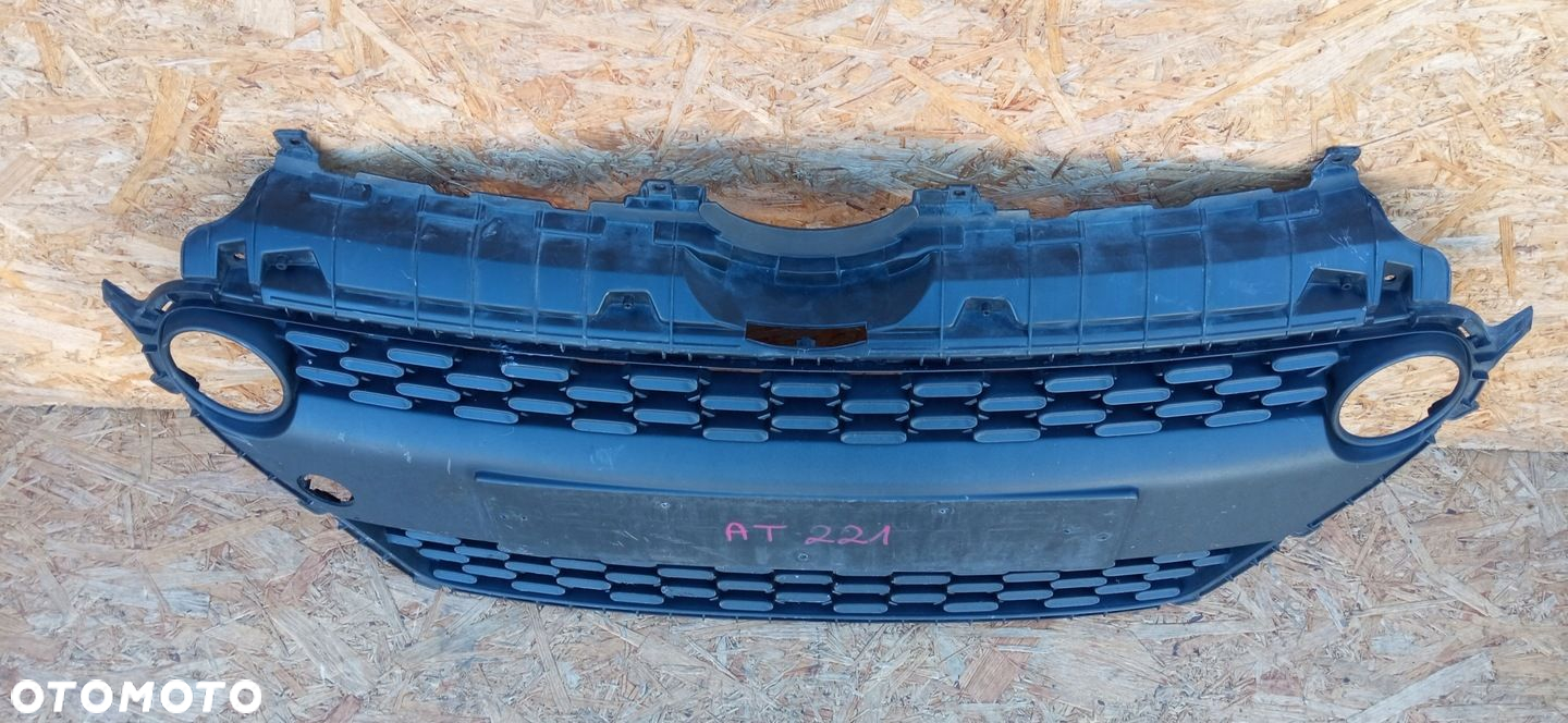 HYUNDAI I10 II 2 16- LIFT ATRAPA KRATKA GRILL 86569-B9500 - 2