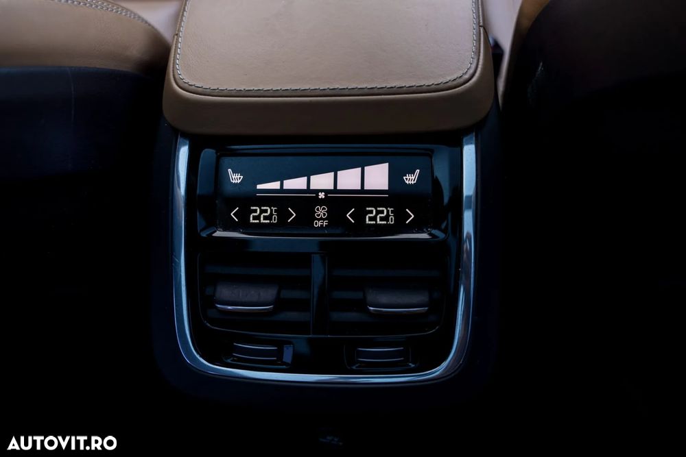 Volvo XC 90 T8 AWD Twin Engine Geartronic Inscription - 21