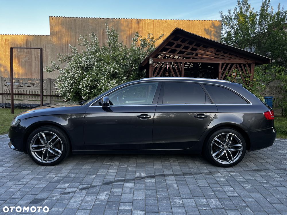 Audi A4 Avant 2.0 TDI - 13