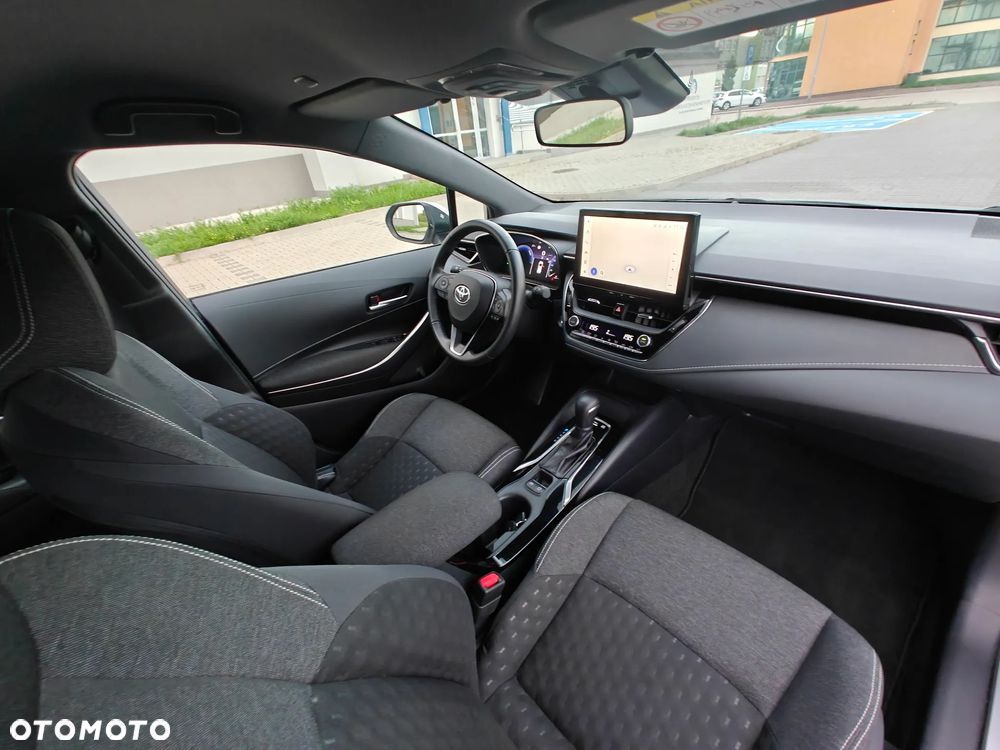 Toyota Corolla 1.8 Hybrid - 20