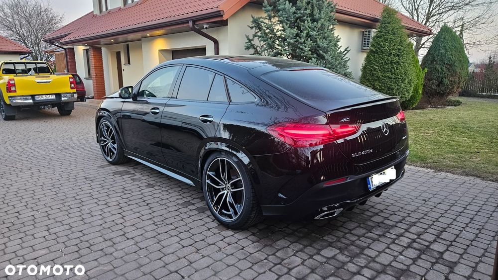 Mercedes-Benz GLE - 1