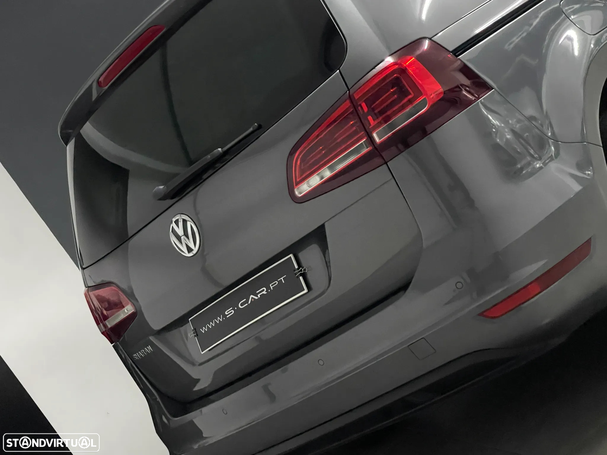 VW Sharan 2.0 TDI Confortline - 18
