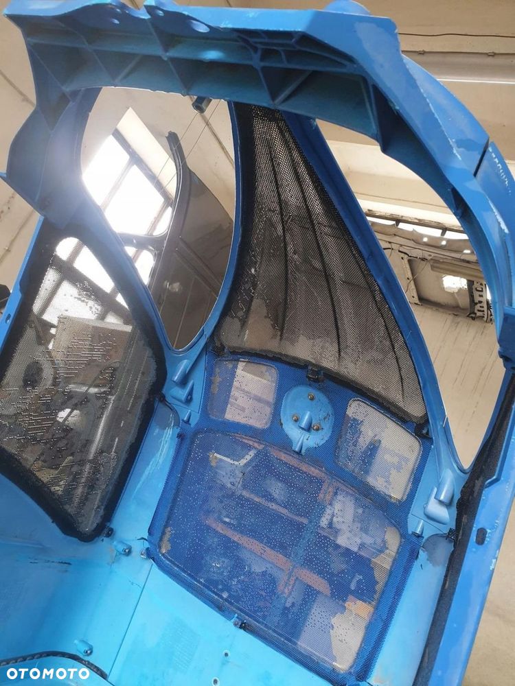 Maska Pokrywa Silnika NEW HOLLAND T6030 - 6