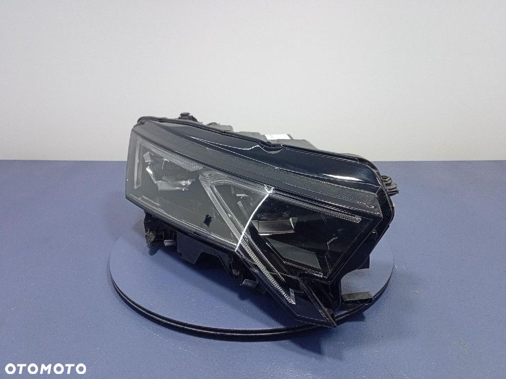 SKODA OCTAVIA IV LIFT 24- REFLEKTOR PRAWY  FULL LED 5E4941022 - 5