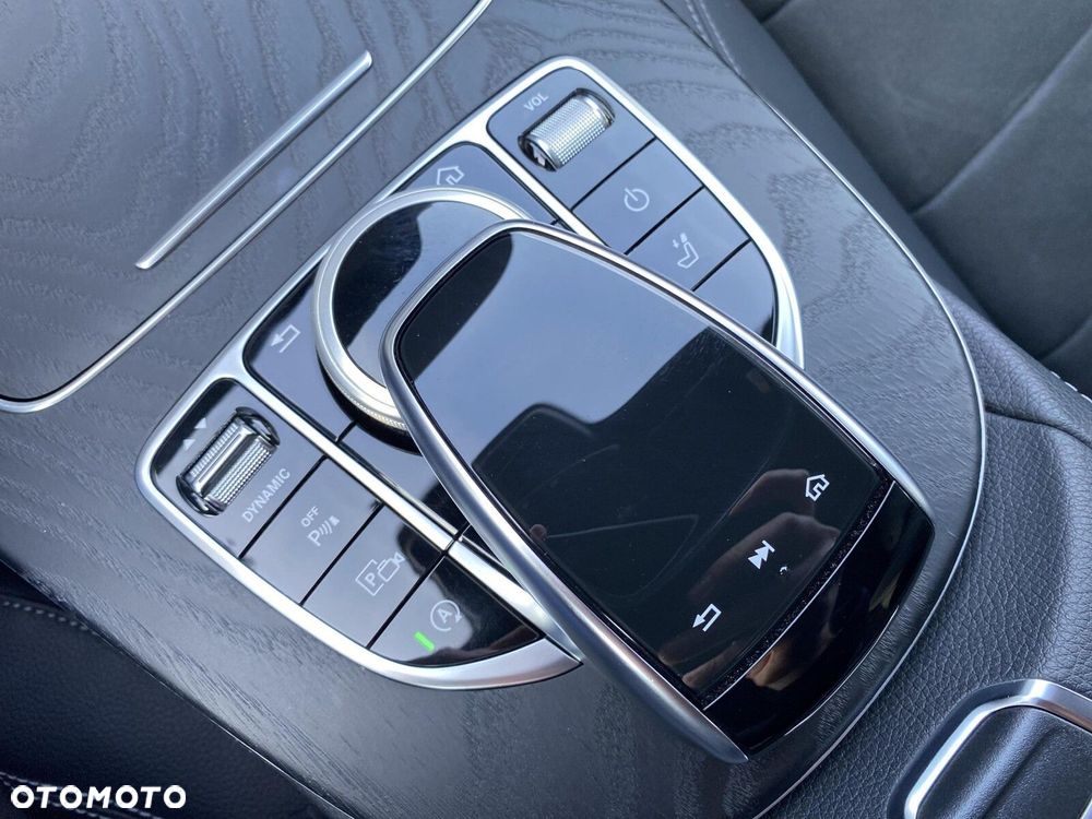 Mercedes-Benz Klasa E - 30