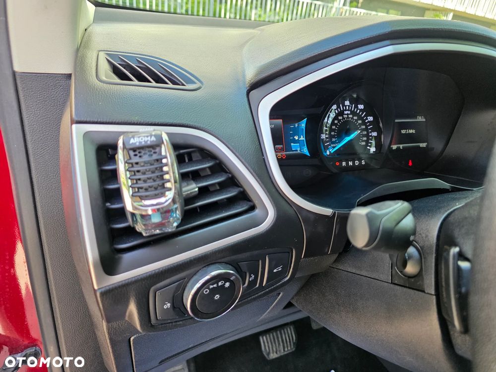 Ford Edge - 7