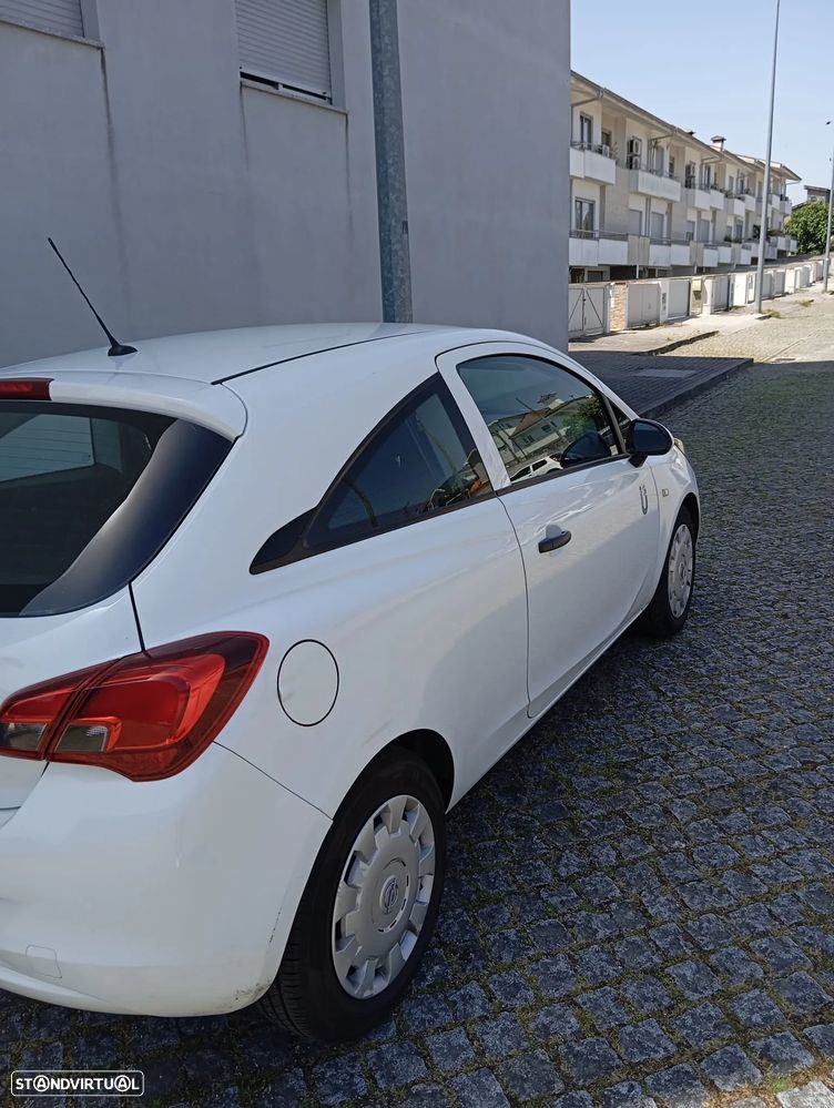 Opel Corsa 1.3 CDTi Enjoy - 4