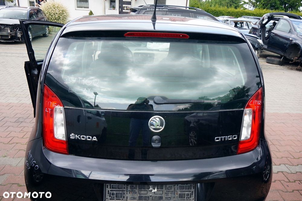 KLAPA BAGAŻNIKA TYLNA CITIGO NF1 5D HB LC9X  CZARNY SKODA 2011-2019 - 1