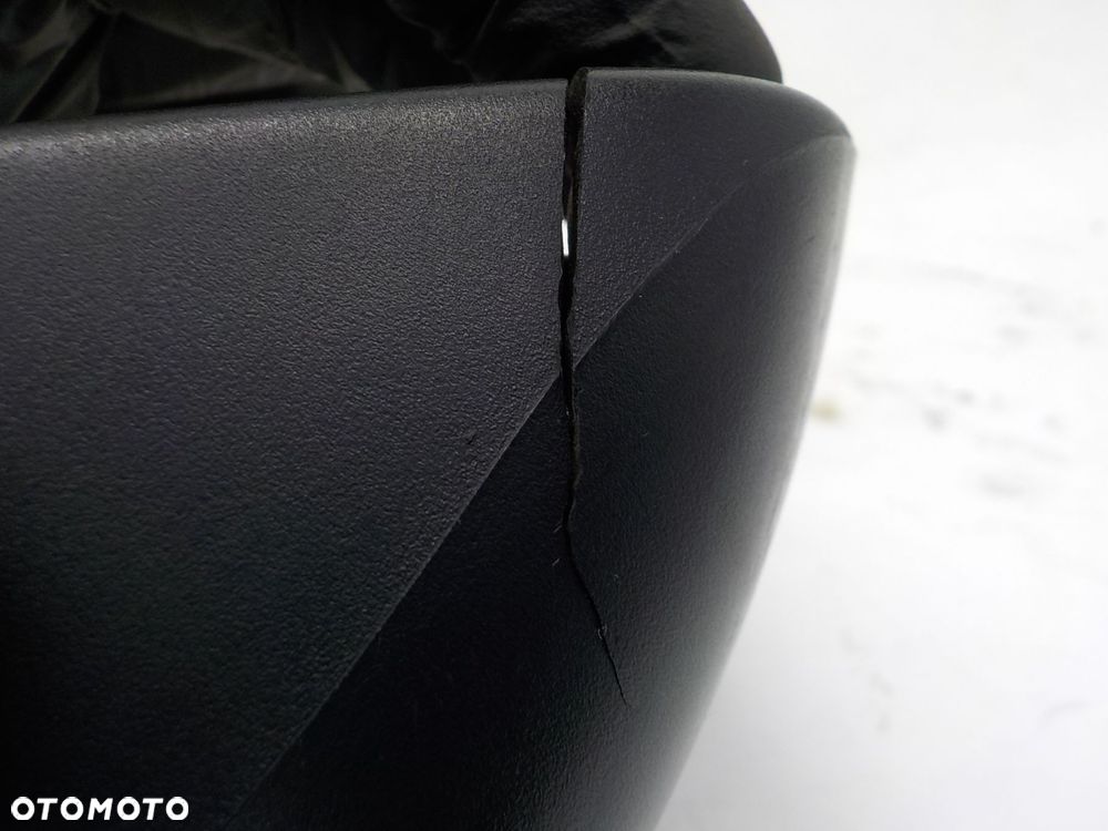 VOLVO XC70 II LUSTERKO ZEWNĘTRZNE PRAWE 11 PINÓW - 9