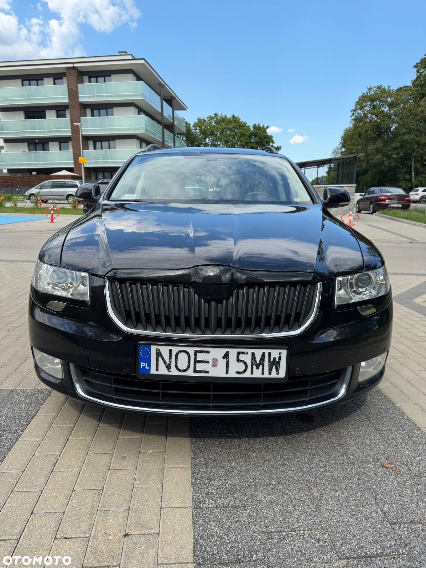 Skoda Superb 2.0 TDI Elegance DSG - 3