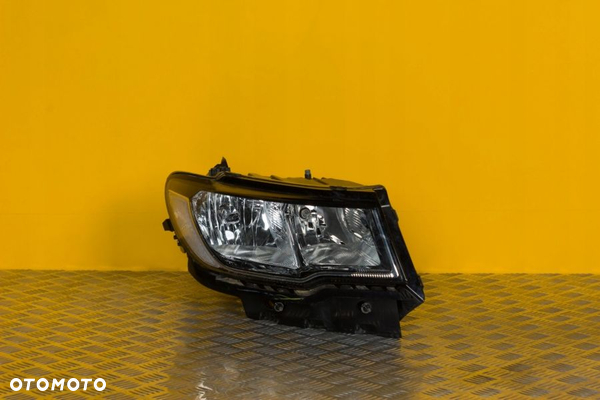 JEEP COMPASS 2016- REFLEKTOR LAMPA PRZÓD PRAWA EU
