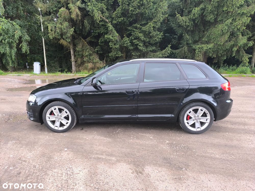 Audi A3 Sportback 1.6 TDI DPF Attraction - 3